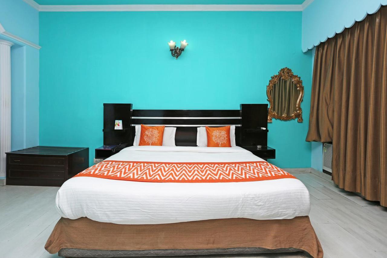 Oyo Near Mg Road Near Aravali Biodiversity Park Gurgaon Exteriör bild