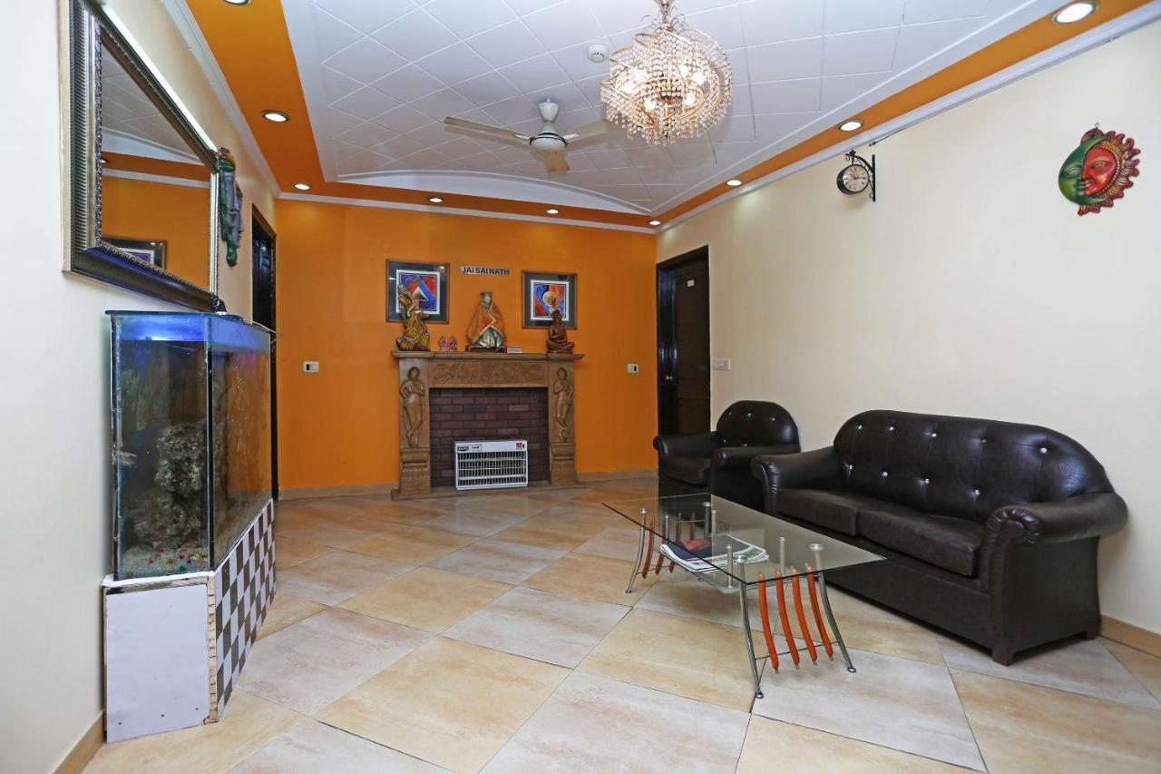 Oyo Near Mg Road Near Aravali Biodiversity Park Gurgaon Exteriör bild