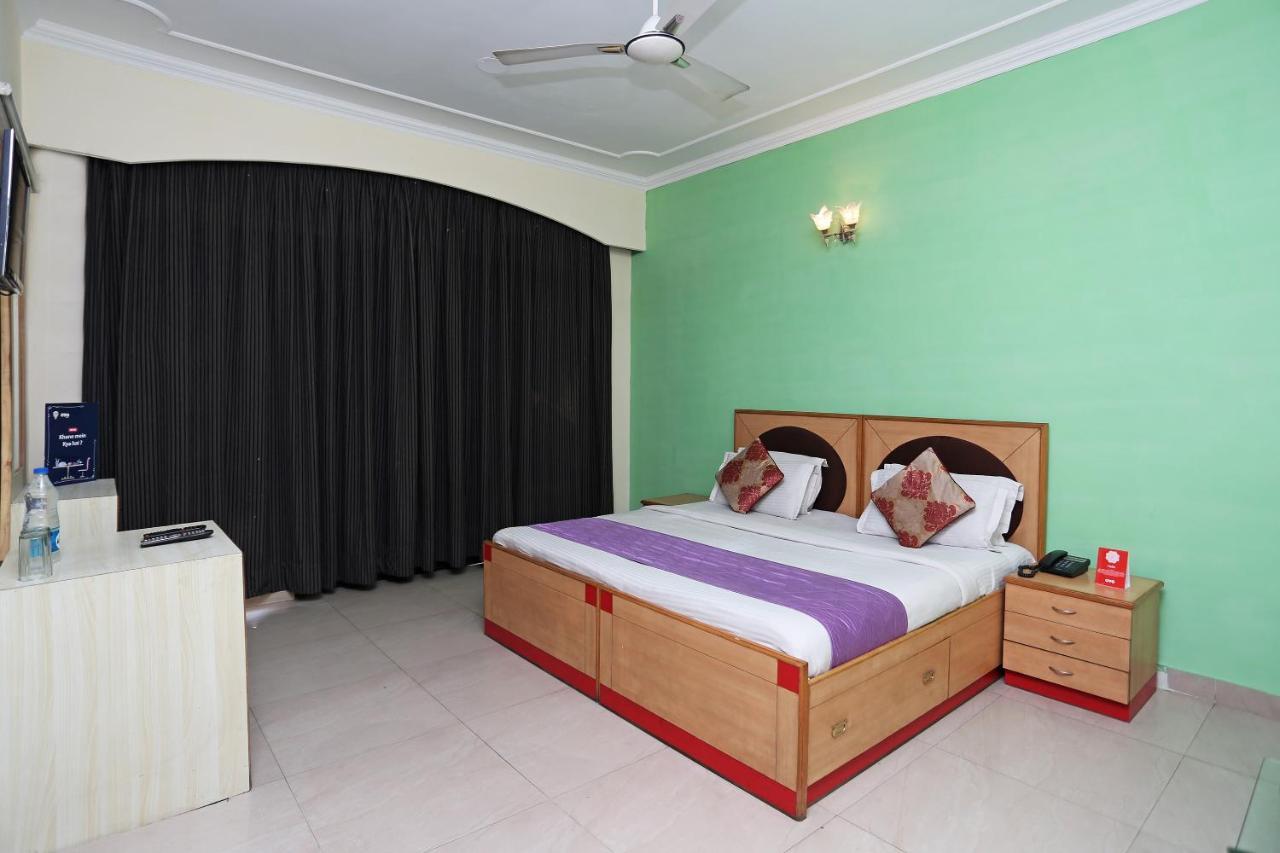 Oyo Near Mg Road Near Aravali Biodiversity Park Gurgaon Exteriör bild