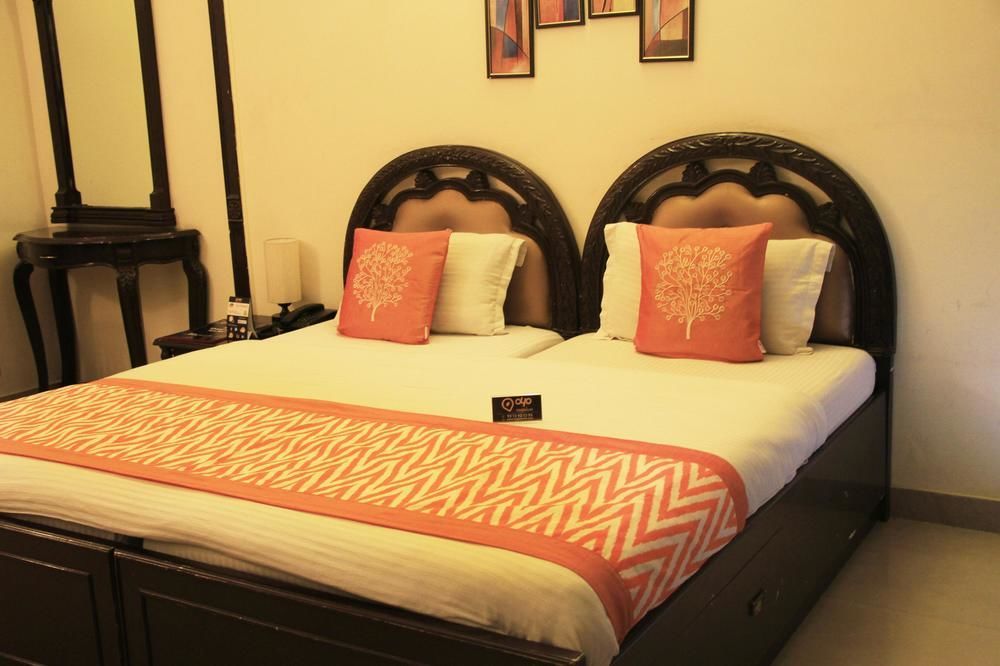 Oyo Near Mg Road Near Aravali Biodiversity Park Gurgaon Exteriör bild